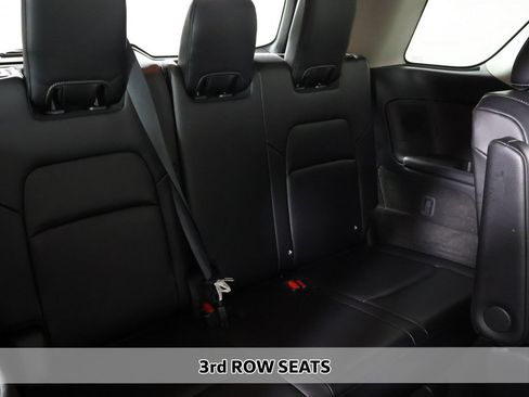 Used 2023 Nissan Pathfinder SL w/ SL Premium Package AWD/4WD image 10