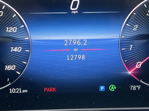 Used 2025 Mercedes-Benz GLE 450 4MATIC image 23