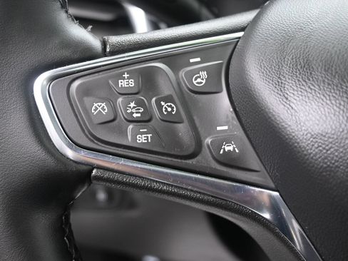 Used 2024 Chevrolet Equinox Premier AWD/4WD image 20