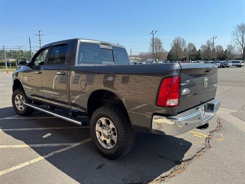 Used 2018 RAM 2500 Big Horn AWD/4WD image 2
