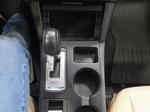 Used 2018 Subaru Outback 2.5i Premium image 26