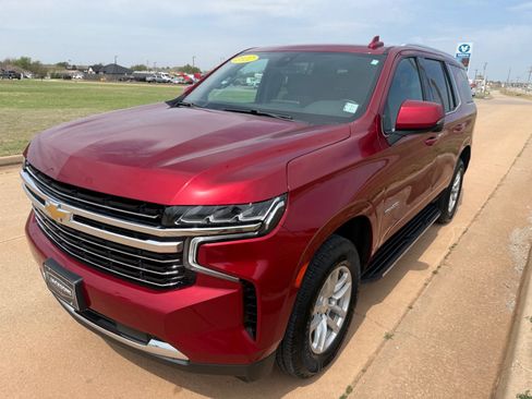 Used 2022 Chevrolet Tahoe LT w/ Luxury Package image 7