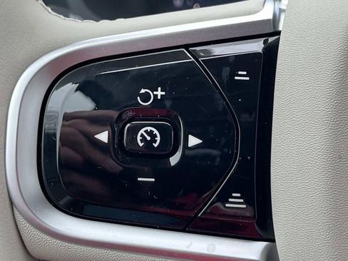 New 2026 Volvo XC90 B6 Ultra w/ Protection Package Premier AWD/4WD image 26
