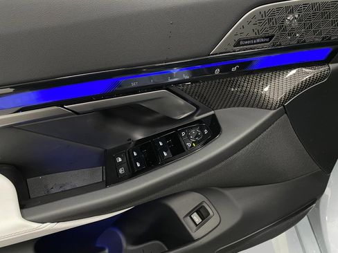 New 2026 BMW M5 image 33