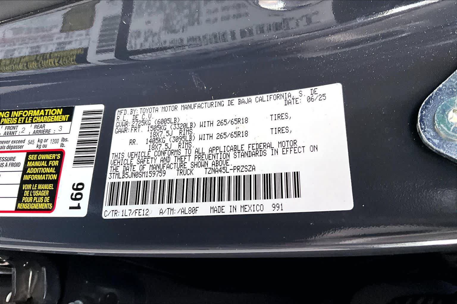 Certified 2025 Toyota Tacoma TRD Sport AWD/4WD image 33