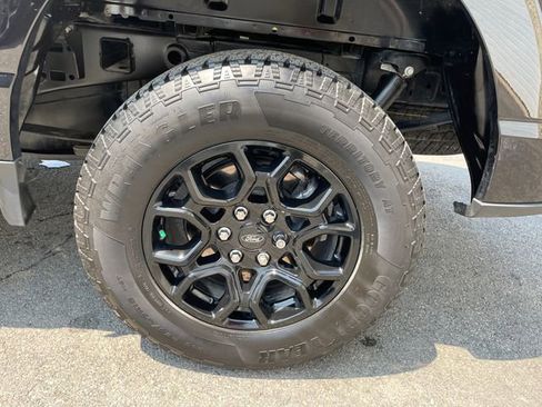 Used 2024 Ford F150 XLT w/ XLT Black Appearance Package image 15