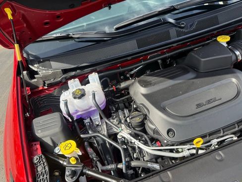 New 2027 Chrysler Pacifica Select w/ Family Tech Group FWD image 69