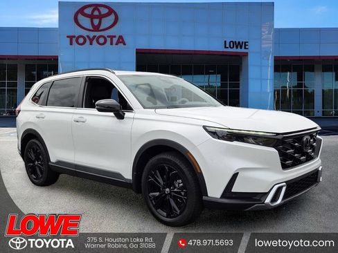 Used 2025 Honda CR-V Sport Touring image 1