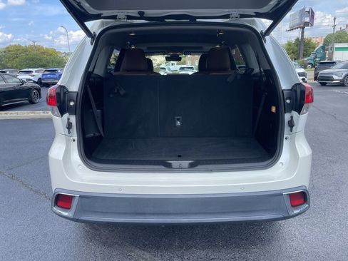 Used 2017 Toyota Highlander Limited AWD/4WD image 39
