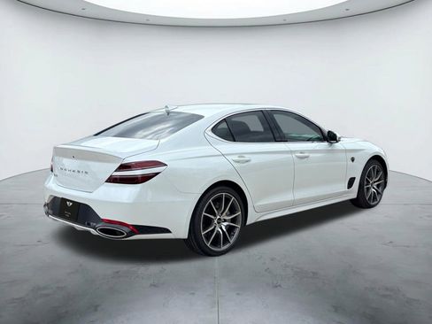 New 2026 Genesis G70 2.5T image 5