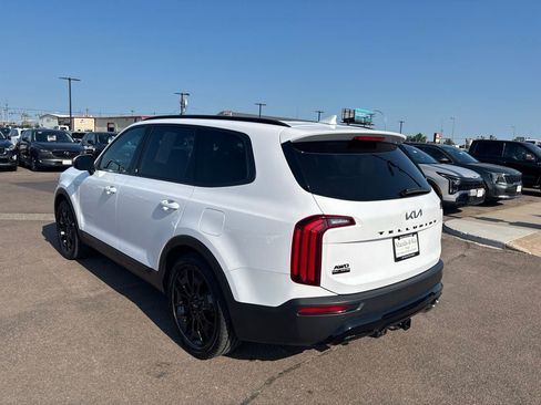 Used 2022 Kia Telluride SX w/ SX Prestige Package AWD/4WD image 7