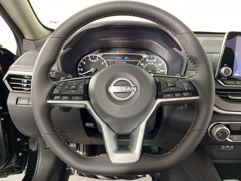 New 2025 Nissan Altima 2.5 SR image 20