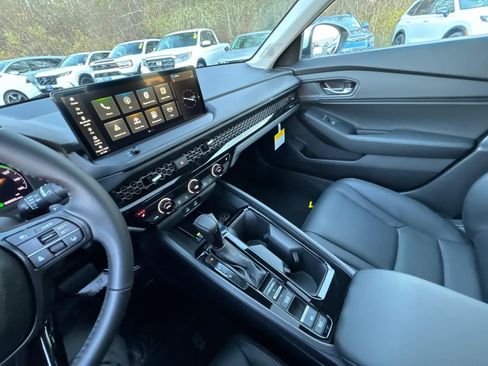 New 2025 Honda Accord EX-L image 27