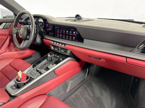 Certified 2024 Porsche 911 Carrera 4S AWD/4WD image 29