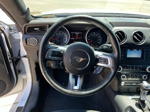 Used 2023 Ford Mustang Coupe RWD image 11