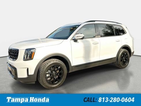 Used 2025 Kia Telluride AWD image 1