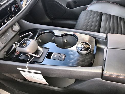 New 2026 Nissan Rogue SV image 20