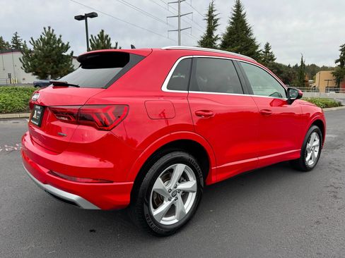 Used 2020 Audi Q3 2.0T Premium Plus w/ Premium Plus Package image 11