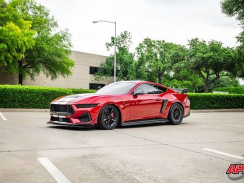 Used 2024 Ford Mustang GT RWD image 58