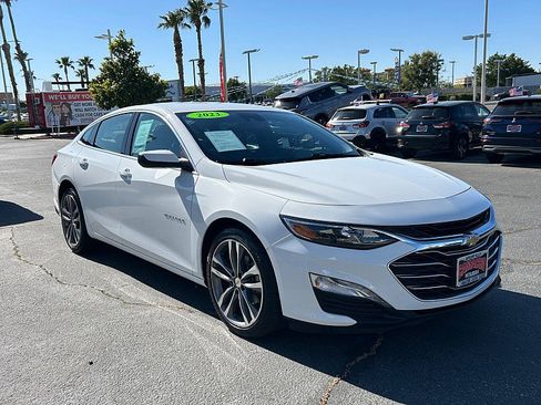 Used 2023 Chevrolet Malibu LT FWD image 1