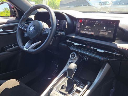 Certified 2024 Dodge Hornet GT AWD/4WD image 9