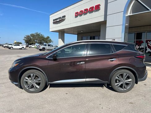 Used 2019 Nissan Murano Platinum FWD image 2