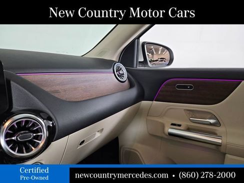 Certified 2022 Mercedes-Benz GLA 250 4MATIC image 28