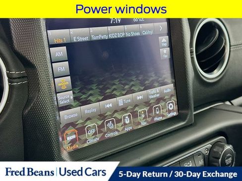 Used 2023 Jeep Wrangler Unlimited Sahara w/ LED Lighting Group AWD/4WD image 19