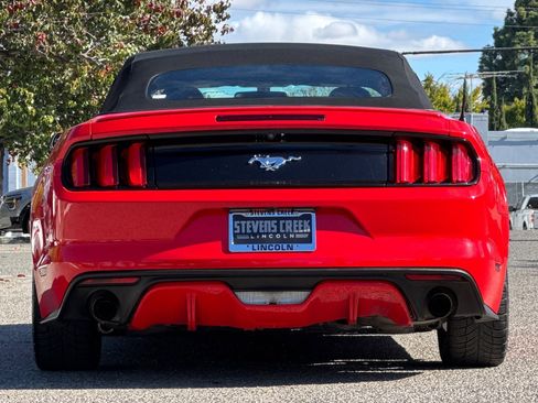 Used 2017 Ford Mustang Premium image 5
