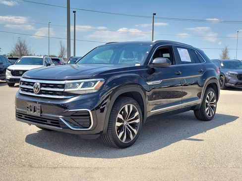 Used 2020 Volkswagen Atlas Cross Sport SEL R-Line w/ Cross Sport MDO Package AWD/4WD image 3