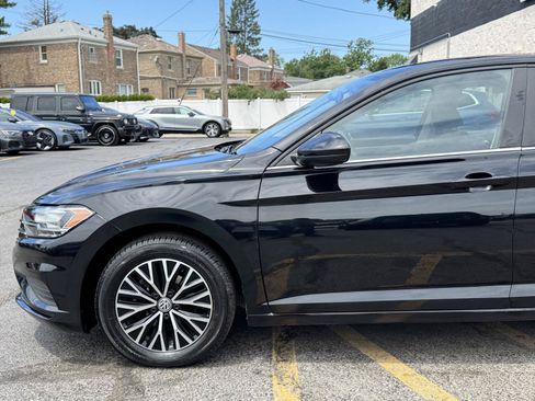 Used 2021 Volkswagen Jetta S w/ Driver Assistance Package FWD image 6