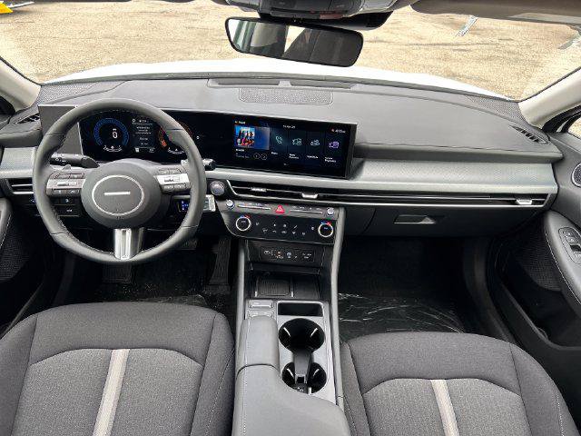 New 2026 Hyundai Sonata SEL AWD/4WD image 17