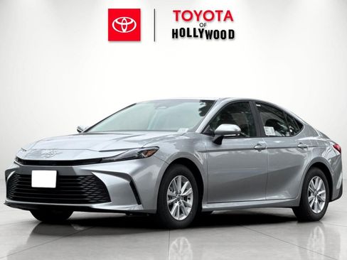 New 2026 Toyota Camry LE FWD image 7