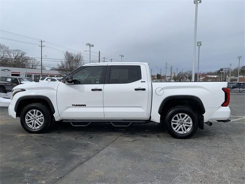 Used 2023 Toyota Tundra SR5 w/ SR5 Convenience Package image 5