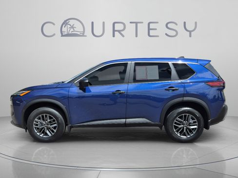 Certified 2023 Nissan Rogue S FWD image 2