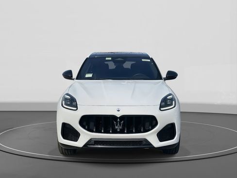 New 2025 Maserati Grecale Modena image 2