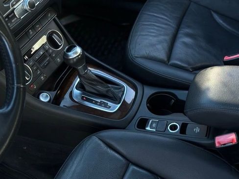 Used 2018 Audi Q3 2.0T Premium Plus image 25