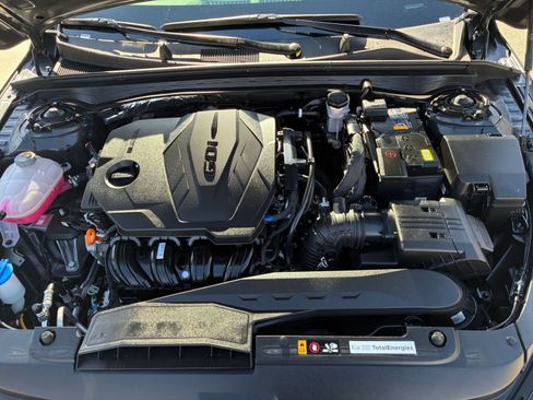 Used 2025 Kia K5 LXS image 36