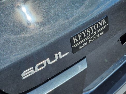 Used 2024 Kia Soul LX w/ Option Group 015 image 11