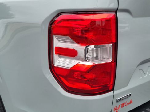 Certified 2024 Ford Maverick XL FWD image 10