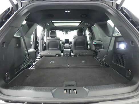 Used 2020 Ford Explorer ST w/ ST High-Performance Pack AWD/4WD image 31