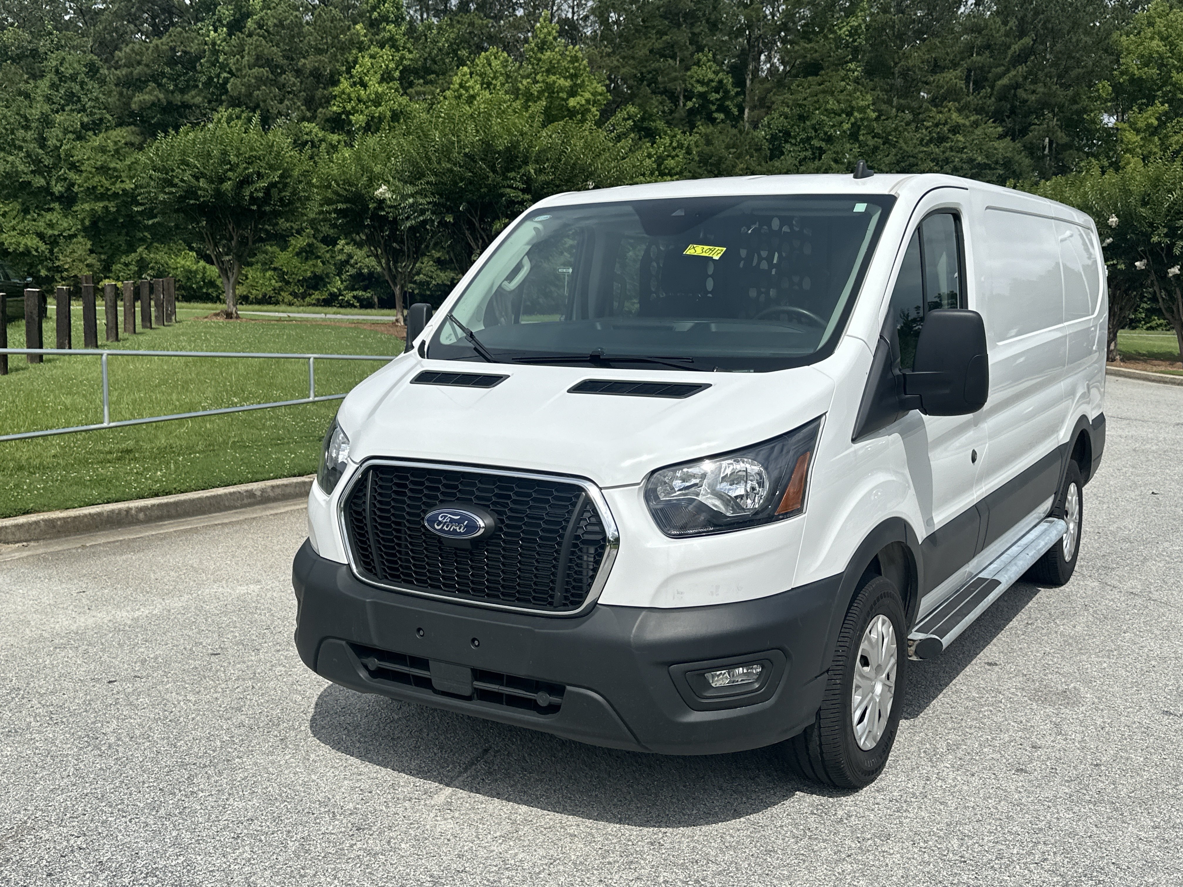 Used 2025 Ford Transit 250 Low Roof w/ Exterior Upgrade Package RWD image 1