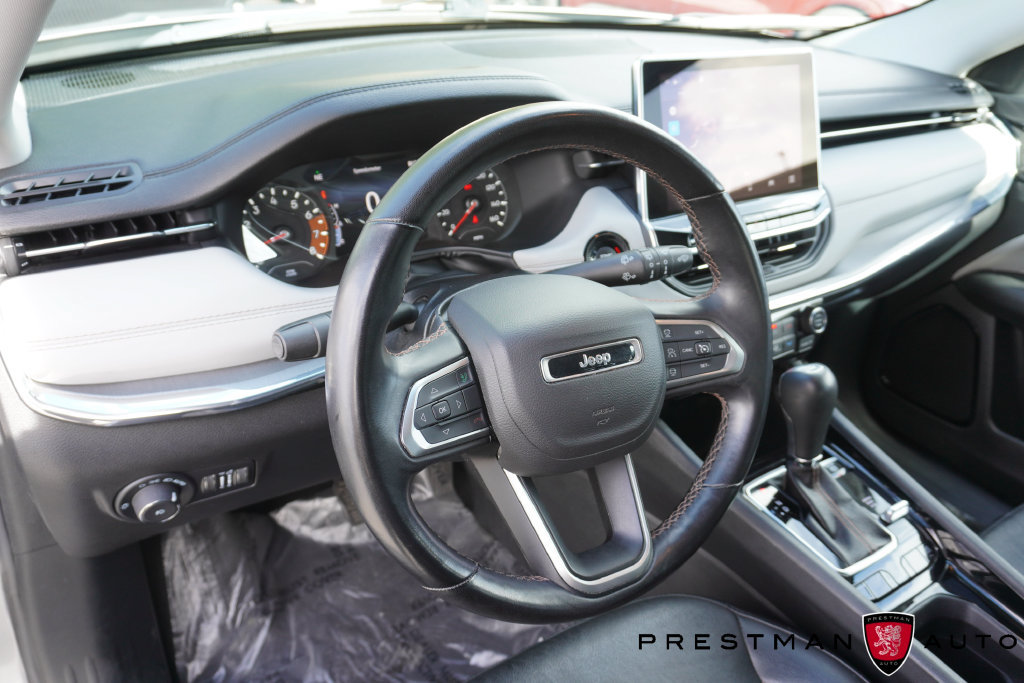 Used 2022 Jeep Compass Limited AWD/4WD image 18