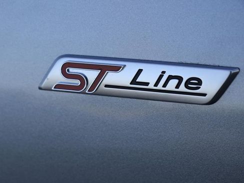 Used 2024 Ford Escape ST-Line w/ Tech Pack #1 image 8