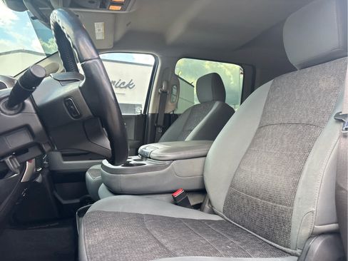 Used 2017 RAM 2500 Big Horn AWD/4WD image 7