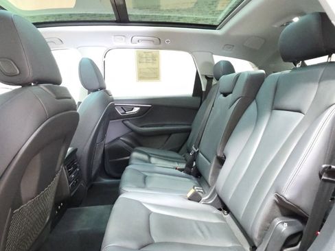Used 2024 Audi Q7 2.0T Premium Plus image 14