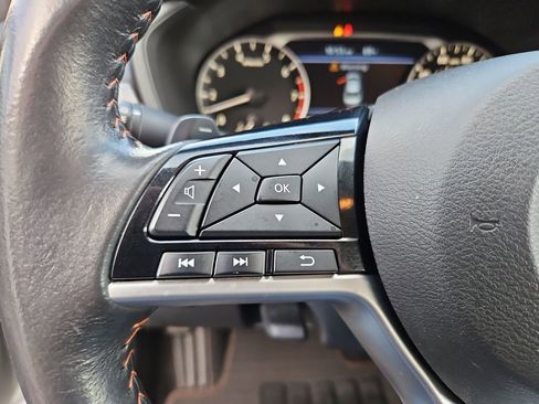 Used 2024 Nissan Altima 2.5 SR image 11