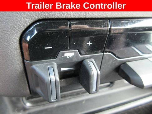 Used 2021 RAM 1500 Big Horn AWD/4WD image 17