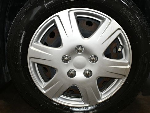 Used 2009 Nissan Versa 1.8 S w/ PWR Pkg image 66