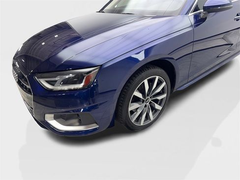Used 2022 Audi A4 2.0T Premium w/ Convenience Package image 18